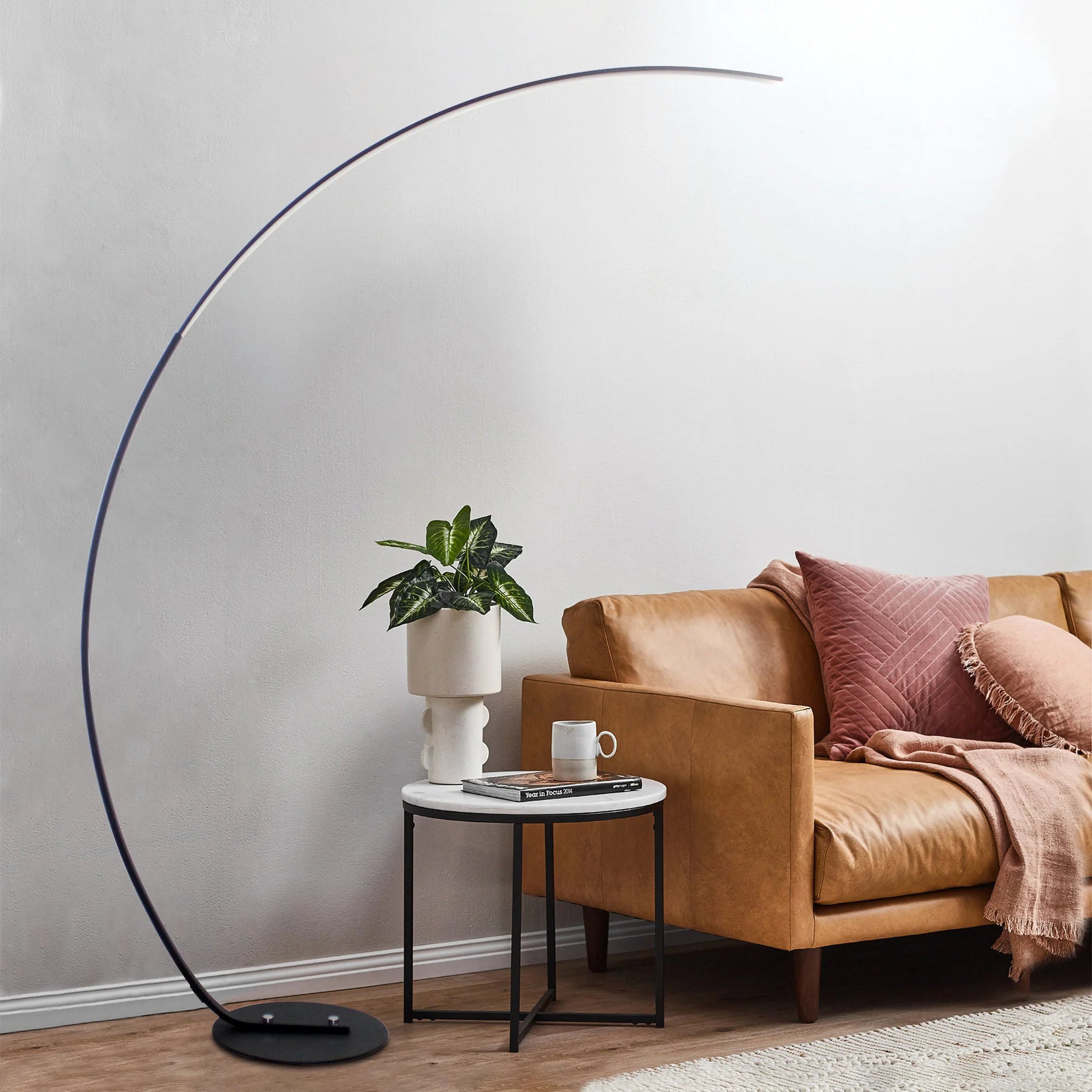 "Modern Curve RGBW Floor Lamp - Upgraded Version"