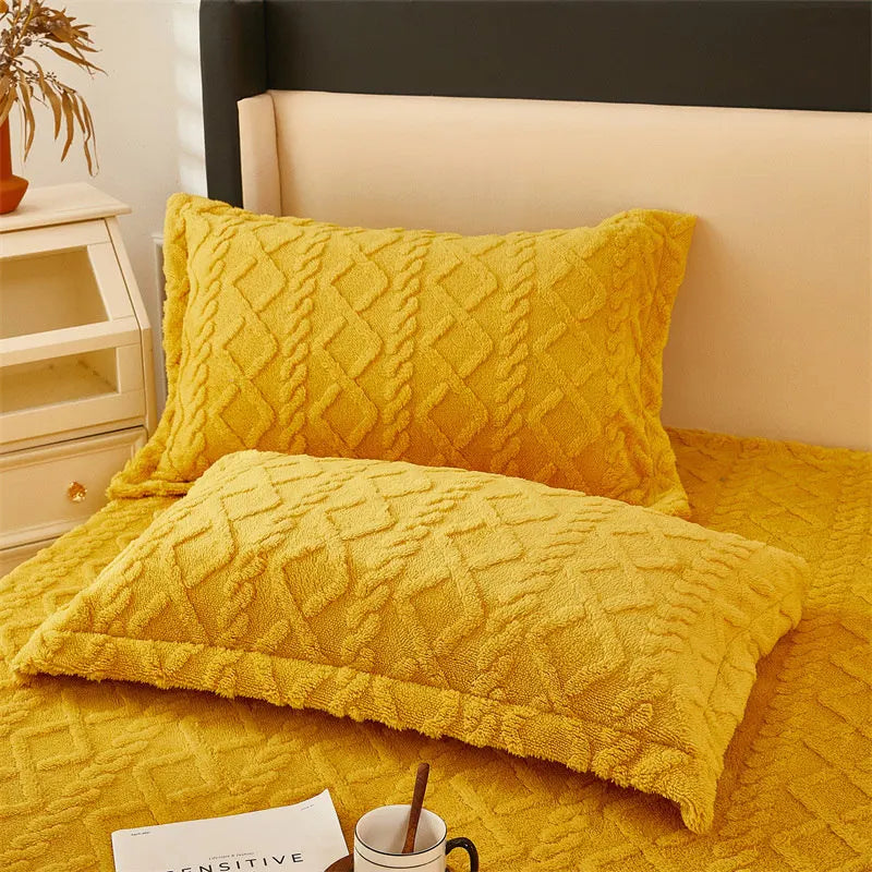 Luxurious Yellow Taff Velvet Fleece Bed Linen for Single or Double Bed - Winter Warmth and Comfort