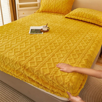 Luxurious Yellow Taff Velvet Fleece Bed Linen for Single or Double Bed - Winter Warmth and Comfort